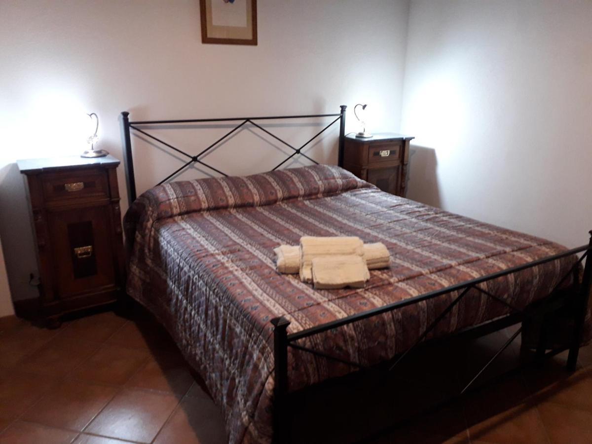 Antica Torre "La Casalta" Apartment Petroio Екстериор снимка