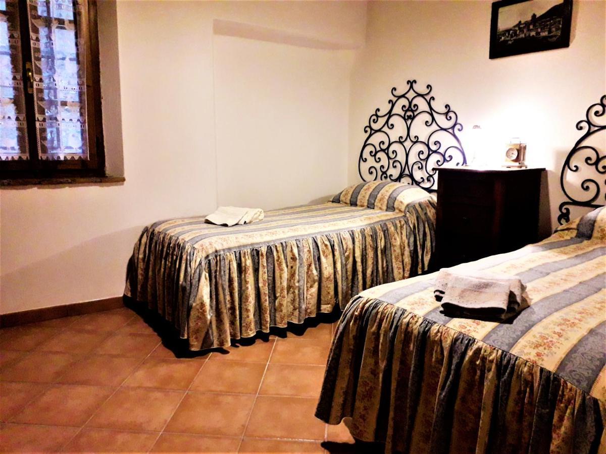 Antica Torre "La Casalta" Apartment Petroio Екстериор снимка